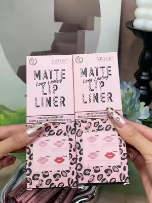 Beginner-Friendly Lip Makeup Hack 💄✨Matte High Pigment, Long-Lasting Non-Fading for Lip Contouring🤍 #LipLinerSet #LipLiner #LipMakeup #Makeup #fyp 