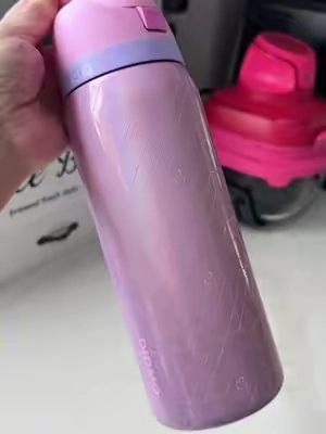 Grab it while it’s on sale right now ✨ #owala #waterbottle #owala #owala #owala 