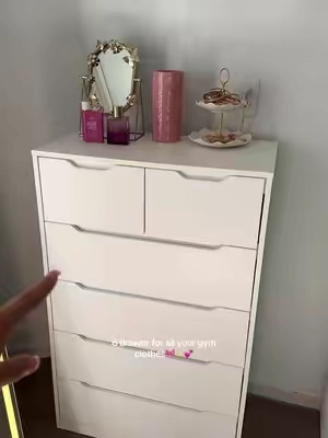 @Raybee Cher #dresser 