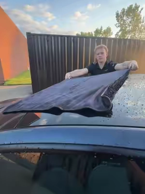 Here’s the BEST way to dry your car… #fyp #blackline #detailing #dryingtowel #cars 