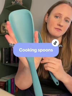 These have replaced almost all my cooking spoons #cookingspoons #kitchenhack #kitchentool #kitchengadgets #cookingathome 