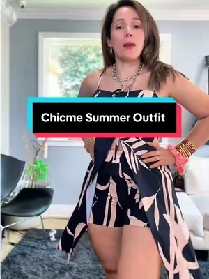 Este set fue amor a primera vista. 😍🌴 Tiene ese estilo tropical elegante que te hace ver súper arreglada sin complicarte. El top tiene un diseño precioso que estiliza la figura, el short es cómodo y fresco, y juntos hacen el outfit perfecto para vacaciones, un brunch, una cena frente al mar o cualquier día que quieras verte espectacular. ¡Solo agrégale unas sandalias y listo! ✨ #VacationOutfit #MatchingSet #SummerStyle #ResortWear #BeachVacation