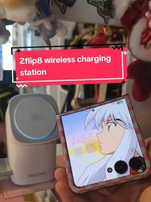 Replying to @raesori3 in 1 wireless charging station for Zflip8 and zfold8! works just fine ☺️ 