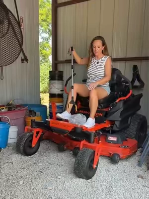 No more climbing, bending, or stretching. This 43-inch grabber tool makes it easy to reach high shelves, pick up items off the floor, or grab things from tight spaces. #GrabberTool #HomeEssentials #EasyLiving #Organization #HandyTools 