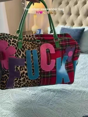 The cutest weekender bag!  #weekendbag#travelbag  