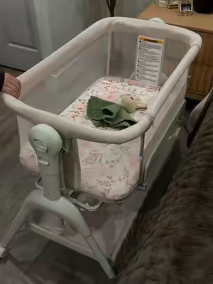 a must have for those first months ☁️✨ #bassinet #firsttimemom #harppababy #rockingbassinet #babyessentials @harppababyofficial @Harppababy.us 