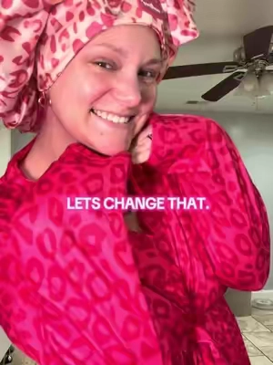 Now I can listen to music, audiobooks, or ASMR without uncomfortable earbuds while protecting my hair #bonnet #hairprotection #sleeproutine #sleepheadphones 