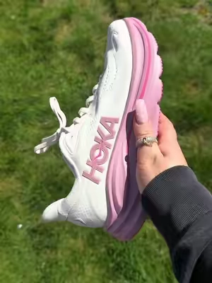 Let me know if you can find a Hoka in a prettier colorway 💕🤍 #hoka #fyp #ttsneakerweek #blowthisup #Fitness 