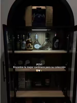Su rincón favorito 🥃🤍 #tequila #tequilacollection #cantinera #homefinds #whiskey @PieDle Furniture   
