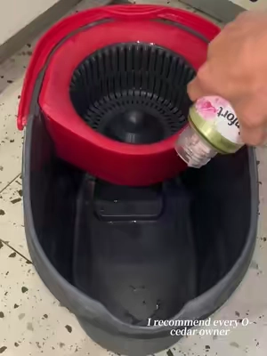 #CleanTok #scrubbing #ocedarmop