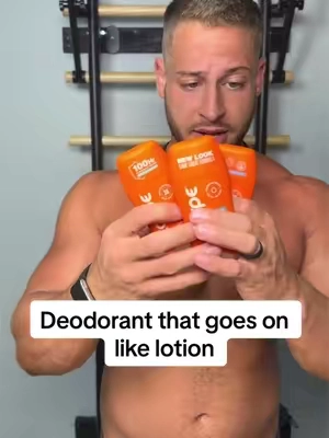 Goes on like a lotion and it dries clear. By far one of the best deodorant, I’ve used as far as blocking body odor, not to mention preventing sweat from ruining your clothes. #deodorant #carpe #antiperspirant #sweat #deodorantviral 