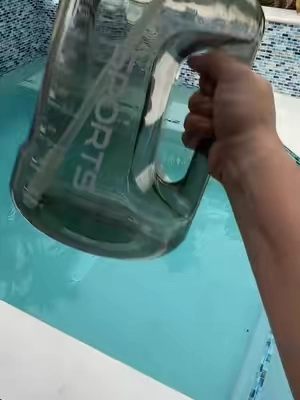 At least this gallon water bottle is nice to me #motivation #workout #water #gallon