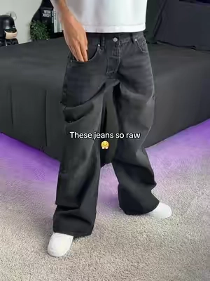 👆🏽Grab a pair before they sell out👆🏽 #recentpickups #musthaves #jeans #trending #viraltiktok 