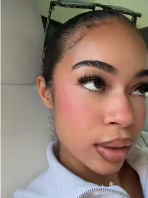 Cluster lashes have changed the gameee! These are so good ✨🤩 @Goddvenus Lashes  #lashextensions #lashclusters #goddvenuslashes #clusterlashes #lashrecommendation 