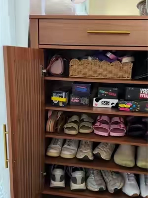 finalllyyyy managing to have a consistently clean & clutter free entryway for the first time because of this shoe cabinet is the best feeling ever 🥹 #shoecabinet #shoerackorganizer #entrywaytable #homeorganizationhacks #TiktokShopCreatorPicks 