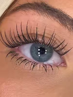 literally invisible 🫣 @OKAYLOVE #longlashes #naturallashes #lashclusters #fakelashes #summerfyp 