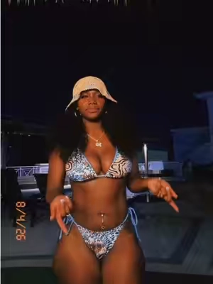 i was definitely lit by then but cute bikini lol 