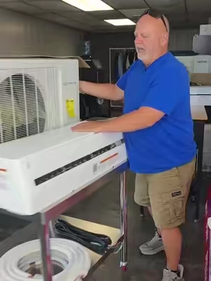24,000 btu Minisplit  #minisplit #airconditioner #heat #garage #workshop 