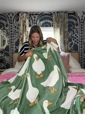 It’s literally my favorite ever #gooseblanket #porchgoose #grandmacore #cozyathome #emotionalsupportblanket 