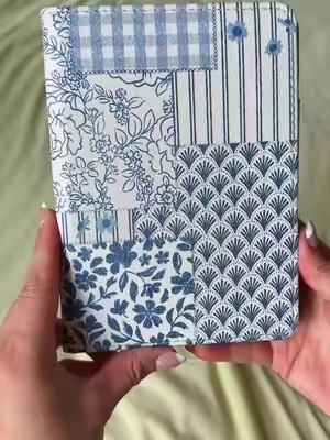 So how many kindle cases are too many 👀 I’m going back for more #kindlecase #kindle #kindlegirlie #BookTok 