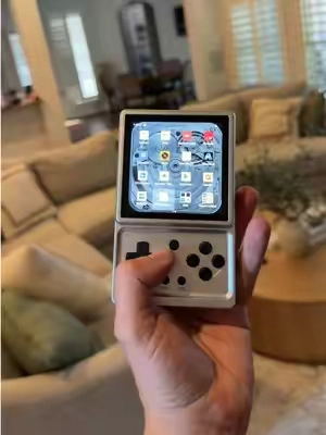 This is the #anbernicrgrotate you have to see to believe! Absolutely awesome! #morekahladeals #TikTokshopbacktoschool #tiktokshopcreatorpicks 