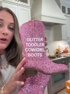 The cutest glitter boots for every little girl outfit ✨ #ToddlerGirlBoots #GlitterBoots #PinkToddlerShoes #ToddlerGirlFashion #KidsFashionFinds @Topshoes 