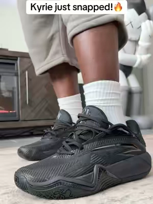 been waiting for these to drop 😭🔥 #kyrieirving #antakai3 #basketballshoes #kyrieirvingbasketballshoes #newshoes 