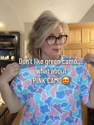 Every girl has to love these PINK CAMO tshirts😍#camo#camoshirt#