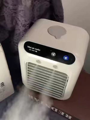 Gracias a este mini aire acondicionado ya no paso más calor en verano#minicoolers #miniaircooler #coolingfan #minicoolingfan #summervibes