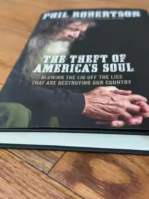 The Theft of America’s Soul: Blowing the Lid Off the Lies That Are Destroying Our Country #philrobertson #christianbooks #tiktokshopcreatorpicks 