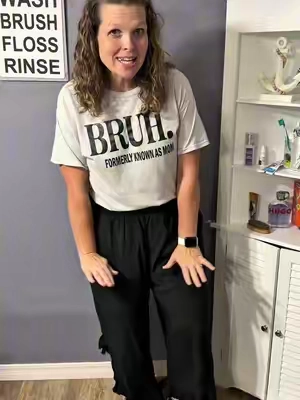 Refresh your wardrobe with the BLOOMCHIC Women’s Plus-Size Mid-Rise Wide-Leg Pants. Made from soft rayon fabric with a relaxed wide-leg silhouette, these comfortable pants feature functional pockets, stylish ruffled hems, and an easy mid-rise fit. Perfect for work, travel, vacations, back-to-school, or everyday wear, these versatile trousers pair effortlessly with your favorite tops for a flattering, comfortable look all day long. #plussizefashion #widelegpants #BloomChic #TikTokshopbacktoschool #tiktokshopcreatorpicks @BloomChic 