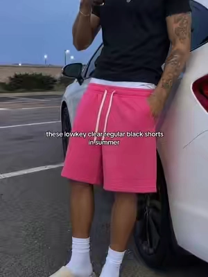 the color does all the work #baggyshorts #longshorts #fleece #OOTD #fyp 