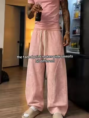 same easy fit just with a little more going on #sweatpants #baggypants #pinkpants #mensfashion #OOTD 