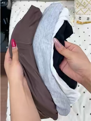 Este conjunto de mangas cortas viene con su propia almohadilla para el pecho. Es muy cómodo y conveniente.#tiktokshopsummersale #soft #bra #comfortable #popular 
