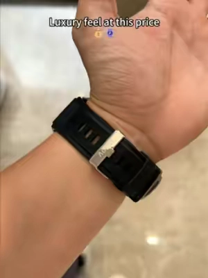2026 New Smartwatch with Metal Body, Bluetooth Calling, SMS Notifications, Multiple Watch Faces, Sports Modes & Fitness Tracker#TikTokshopbacktoschool #travelessential #smartwatch #giftguide #fyp