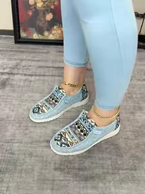 Ethnic pattern slipon loafer flats#loafers #sliponshoes #flatshoes #flats #tiktokmademebuyit 