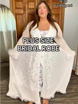 looks $$$, is affordable! something you don’t want to forget 🤍 #plussizebride #bridetobe #bridetok #plussizerobe #bridalrobe 