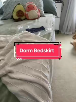 #dormbedding #collegedorm #backtoschoolshopping #bedskirt #tiktokshoplabordaysale 