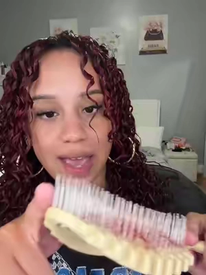 I’m convinced #bouncecurlbrush #washandgo #curls #curlyhair 