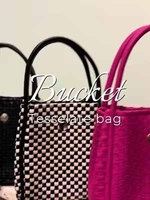Meet the Iris Bucket Tessellate Bag 🤎 Featuring a chic bucket silhouette, woven faux leather, and an adjustable strap so you can wear it as a shoulder bag or crossbody. Lightweight, stylish, and roomy enough for your everyday essentials. Which color would you pick? 👇✨ #TikTokShop #CrossbodyBag #BucketBag #EverydayBag #irisandrainbow 