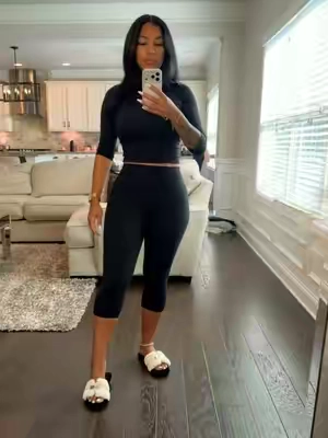 Good sets on deck #womensfashiontrends #womensset #tiktokcreatorpicks #caprisets