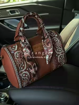 🤎🤎 @Rustic Charm Bootic #purse #crossbodybag #leatherbag #handbag 