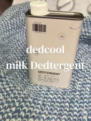 It’s clean and light, but still luxurious Dedcool Dedtergent in Milk #laundrydetergent #luxuryscents #laundryday #dedcool #detergent  @dedcool 