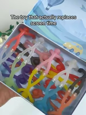 I wish I found these sooner. #toddlertoy #kidtoys #screenfreeplay #sensorytoys #sensoryplay #momhacks #giftforkids #giftideaforkids #magnetictoys #traveltoys 