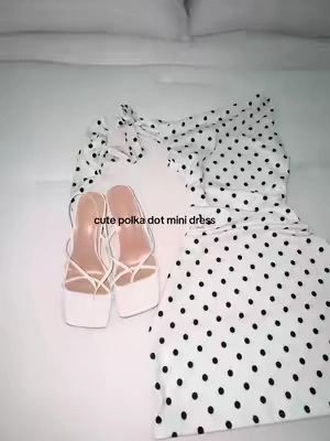 True to size, it’s slightly see through, size small weight 140lbs #brunchdress #datedress #polkadot #polkadotoutfits  #minidress 