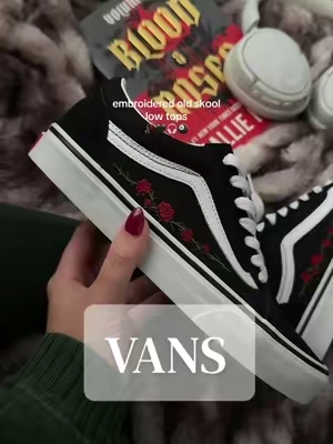 @vans #vans #altgirl #millennial #vansskate #punk 