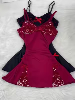 So compy!!#nightdress #sleepwear #softness #comfortable #nightgrown #fashion #Spotlightfinds #womens #tiktokshopblackfriday 