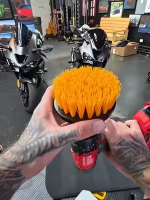 If you're tired of scrubbing carpets and floor mats by hand, these drill-powered detailing brushes do the hard work for you. They agitate dirt, stains, and embedded grime in seconds, making interior cleaning faster and more effective with less effort. @VIKING Car Care  #CarDetailing #DetailingTools #InteriorCleaning #CarCleaning #AutoDetailing