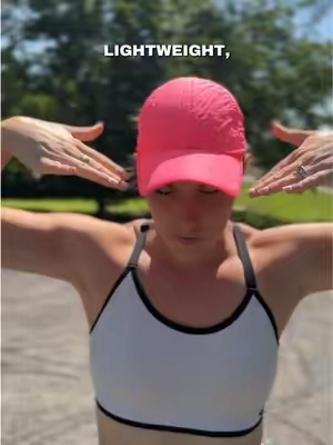 Not biased at all, but we may have the best running hats in the game 🤭🫶🩷⚡️ #summeressentials #summerrunning #reflectivegear #runninghat #runnergirl