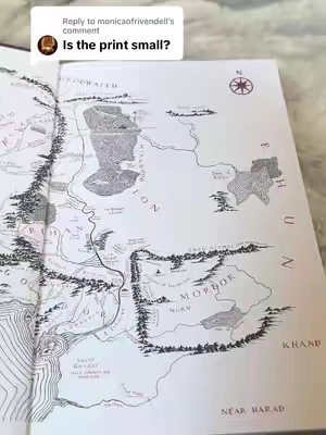 Replying to @monicaofrivendell here’s a better look at the print size! #thehobbit #lordoftherings #lordoftheringsboxset @HarperCollins 
